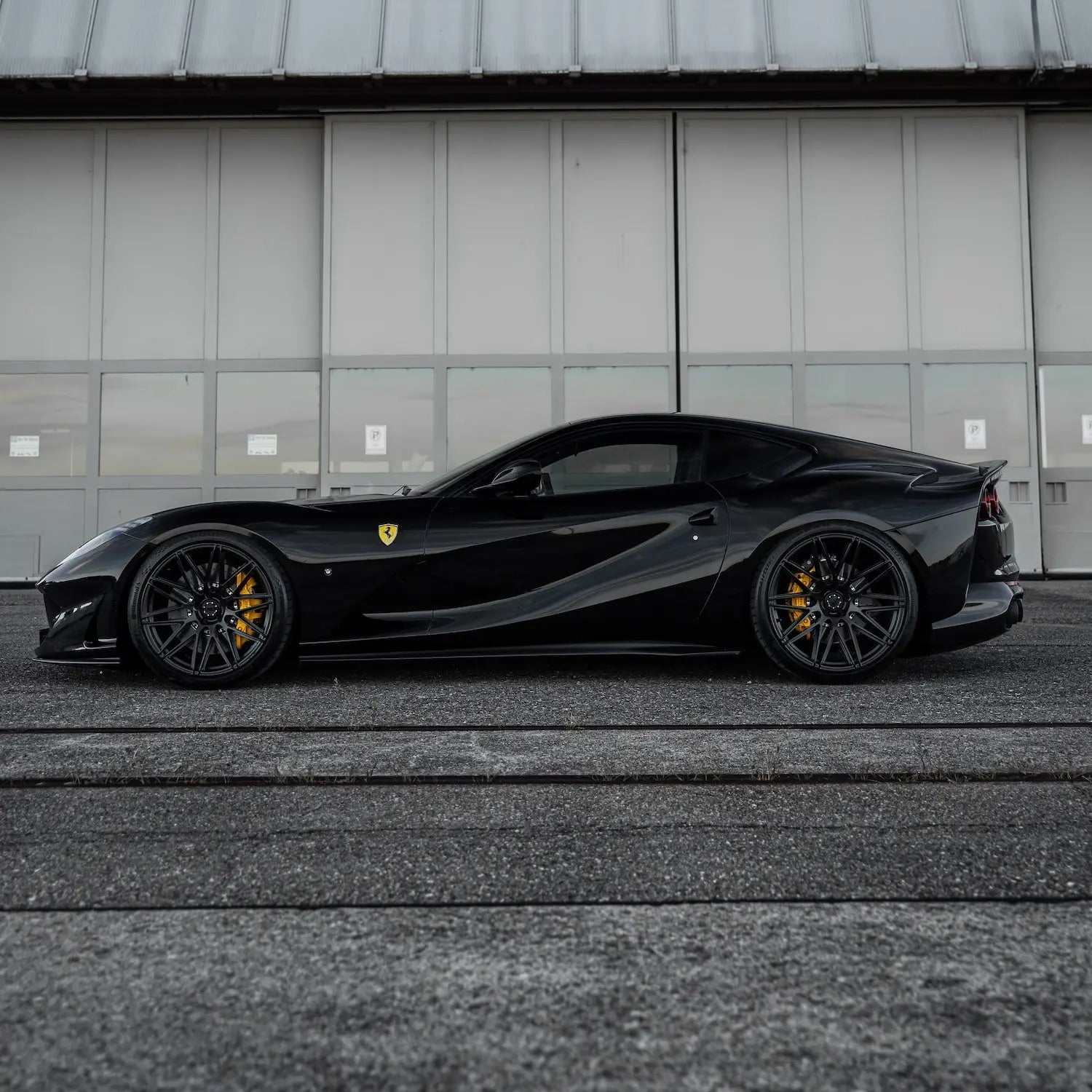 Radi8 R80M1 Forged Wheels for Ferrari 812 Superfast – 10.5x21/12.0x22 Inch Custom Fitment radi8wheels