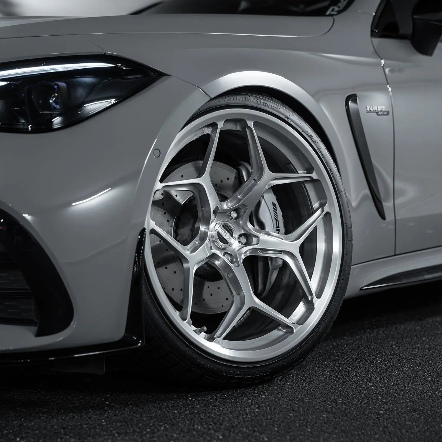 Raijin Setup for CLE 53 AMG 21 Inch radi8wheels